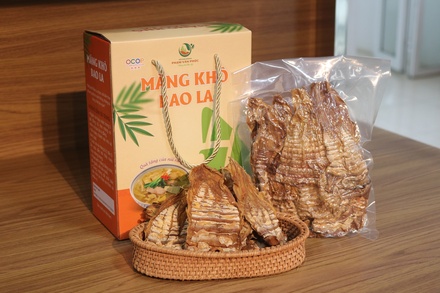 Măng khô Bao La