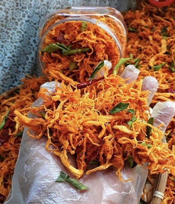 Khô gà lá chanh (hộp 1Kg)