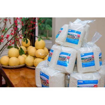 Gạo nếp khoái đen Hùng Xuyên – 2kg